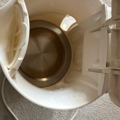 ティファール電気ポットの画像