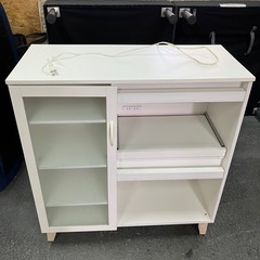 キッチンキャビネット