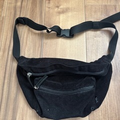 ショルダーバッグ  LAKOLE