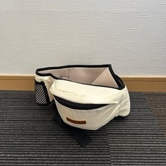 新生児から使える抱っこ紐(combi)と腰ベルト用抱っこ紐の画像