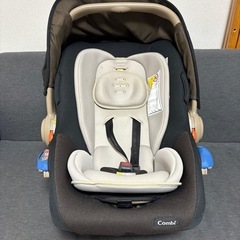 【お渡し予定決まりました】コンビ　ベビーシート　