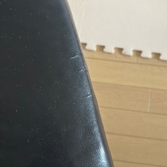 【商談中】ゲーミングチェアお譲りします（引越しに伴い処分予定）の画像