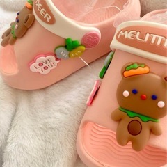 新品未使用 クロックス風サンダル 13cmの画像