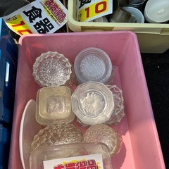 ☆好評☆食器　1つ　10円の画像