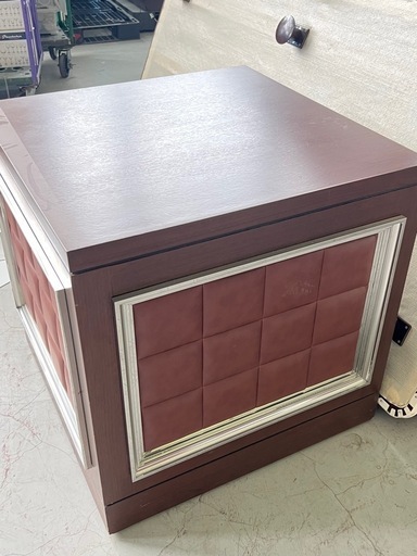 スクエアベース 台座 大理石 サイドテーブル 展示