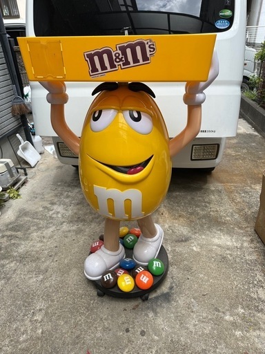 M&Ms 店頭ディスプレイ