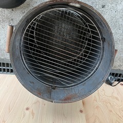 BBQ炭火焼き炉の画像