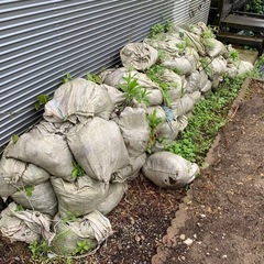 土、残土引き取って下さい！お願いします！