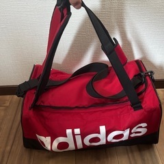 adidas ボストンバッグの画像