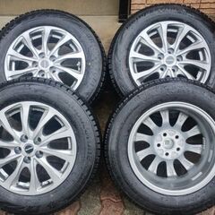 殆ど新品 195/65R15 超バリ溝 国産タイヤ スタッドレス...