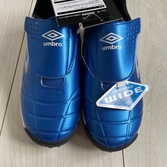 サッカーシューズ　サイズ19 　新品未使用