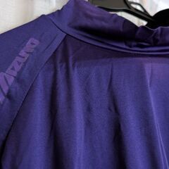 3枚で1000円　ミズノ　紫色野球アンダーシャツ　Lサイズ　半袖1枚、長袖2枚の画像