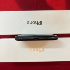 iPhoneSE2 64GB SIMフリーの画像