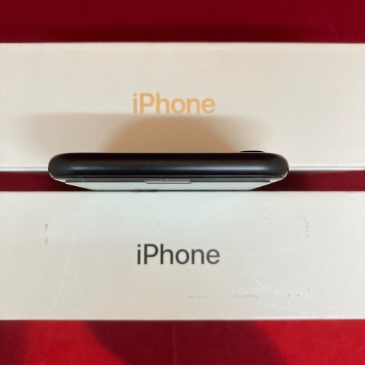 iPhoneSE2 64GB SIMフリー