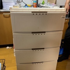 衣装ケース