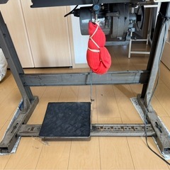 革専用ミシンの画像