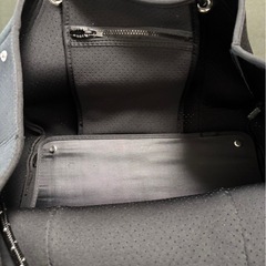 【美品】ネオプレーントートバッグ 黒 ブラック 鞄 バックの画像