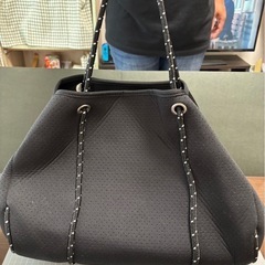 【美品】ネオプレーントートバッグ 黒 ブラック 鞄 バックの画像