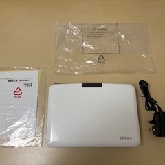 Wizz ポータブルDVDプレーヤー　DV-PW1040　