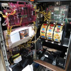 パチスロ実機 クレアの秘宝伝 ～眠りの塔とめざめの石～ コイン不要機・ドアキー・設定キー付 スロット クレカ決済可能│江別市のリサイクルショップドロップの画像