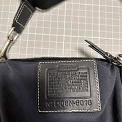 【美品】COACH コーチ ショルダーバック サコッシュ 肩掛け    の画像