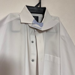 ワイシャツ（クリーニング済み）の画像