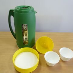 ペットボトルクーラー1.5ℓ  フェイスタオル２枚の画像