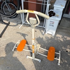 【レッグトレーニングマシーン】※回数をカウントしません★ クリー...