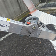 ハセガワ DSK-18S 可搬式作業台 お立ち台伸縮タイプ【船橋馬込店】【店頭取引限定】【中古】ITLBYIAEO0ZQの画像