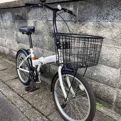 【折りたたみ自転車】20インチ　美品❗️変速なし　前カゴ、泥除け付　若林自転車　浜大津店　SALE中❗️の画像