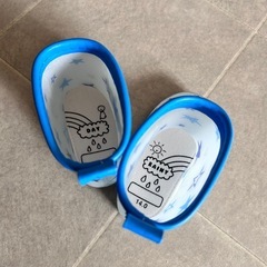 新品　未使用　長靴　レインブーツ　14
cmの画像