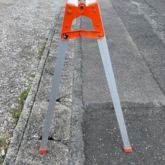 85 4段脚立 中古の画像