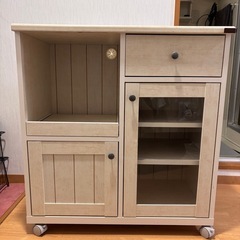 【美品】 キャスター付き木製キャビネット 白