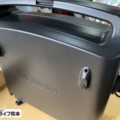2021年製　アイリスオーヤマ  両側ホットプレート折りたたみ式