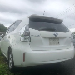 至急・プリウスα前期・パール・部品取り丸車の画像