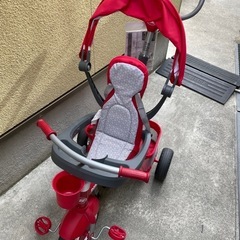 三輪車