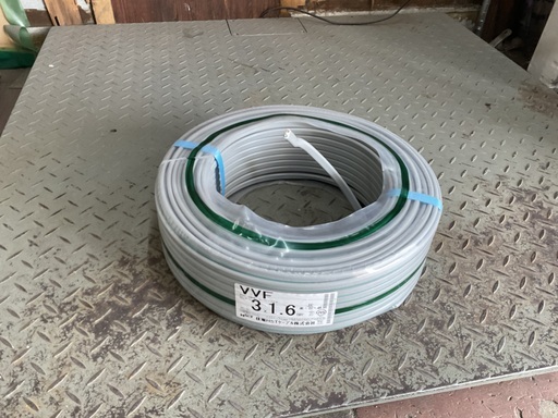 住電VA 1.6mm3芯　黒白緑　100m 新品