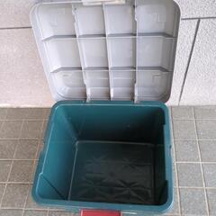RV BOX  28L 　収納ケースの画像