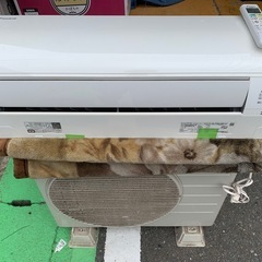 福岡市内取付料金込み　ダイキン空調　ルームエアコン　10-12畳...