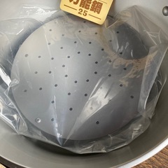 水なしで調理できるオーブン万能鍋の画像