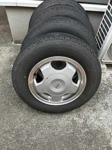 サマータイヤ