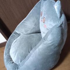 約45×45×35　ふわふわネコソファ　一人掛けソファの画像