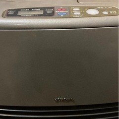 石油ファンヒーターの画像