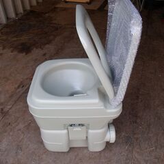 ポータブルトイレ　介護　看護　水洗　20L　未使用品の画像