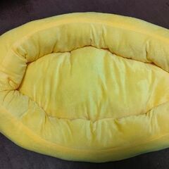 バナナクッションベッド　未使用　ペット用ベッド　ブライズ品