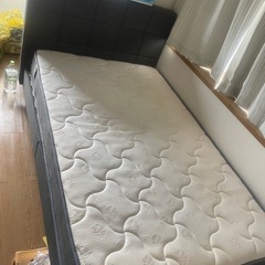 ベッド