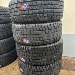 タイヤ235/50/r18の画像