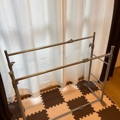 【押入れハンガー☆美品☆日本製☆伸縮可☆1つは分解済み☆】