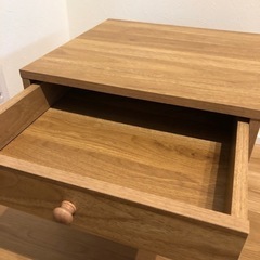 サイドテーブル　ニトリ　美品の画像