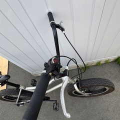 ファットバイク　20インチ　　自転車の画像
